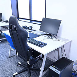 PC・クリエイティブルーム